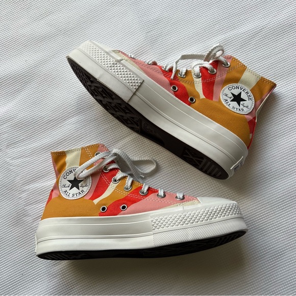 Converse Shoes - Converse Chuck Taylor All Star Lift Hi Summer Spirit Shoes